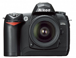 Nikon D70s