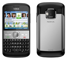 Nokia E5-00 Smartphone